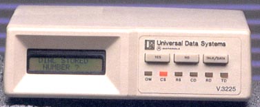 UDS V3225 modem.jpg (12165 bytes)